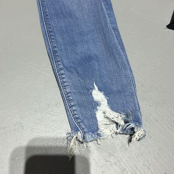 Express Ankle Legging Mid Rise Jeans - Picture 4 of 9